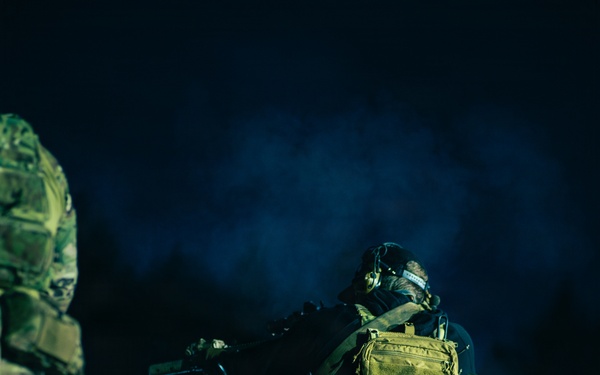 1SFG(A) Green Berets conduct night combat marksmanship training