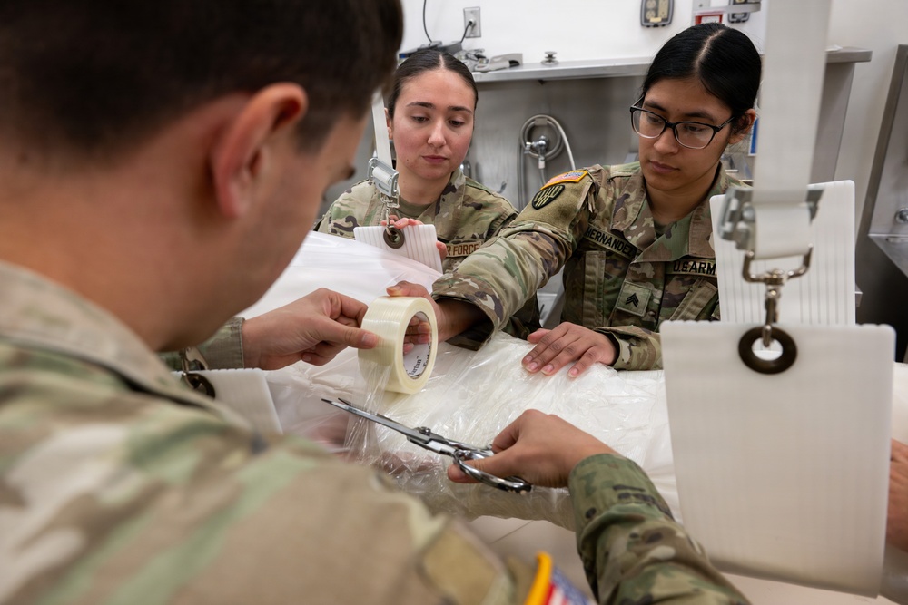 Army Reserve Soldiers Participate in Unlicensed Support Technician Training at Dover AFB