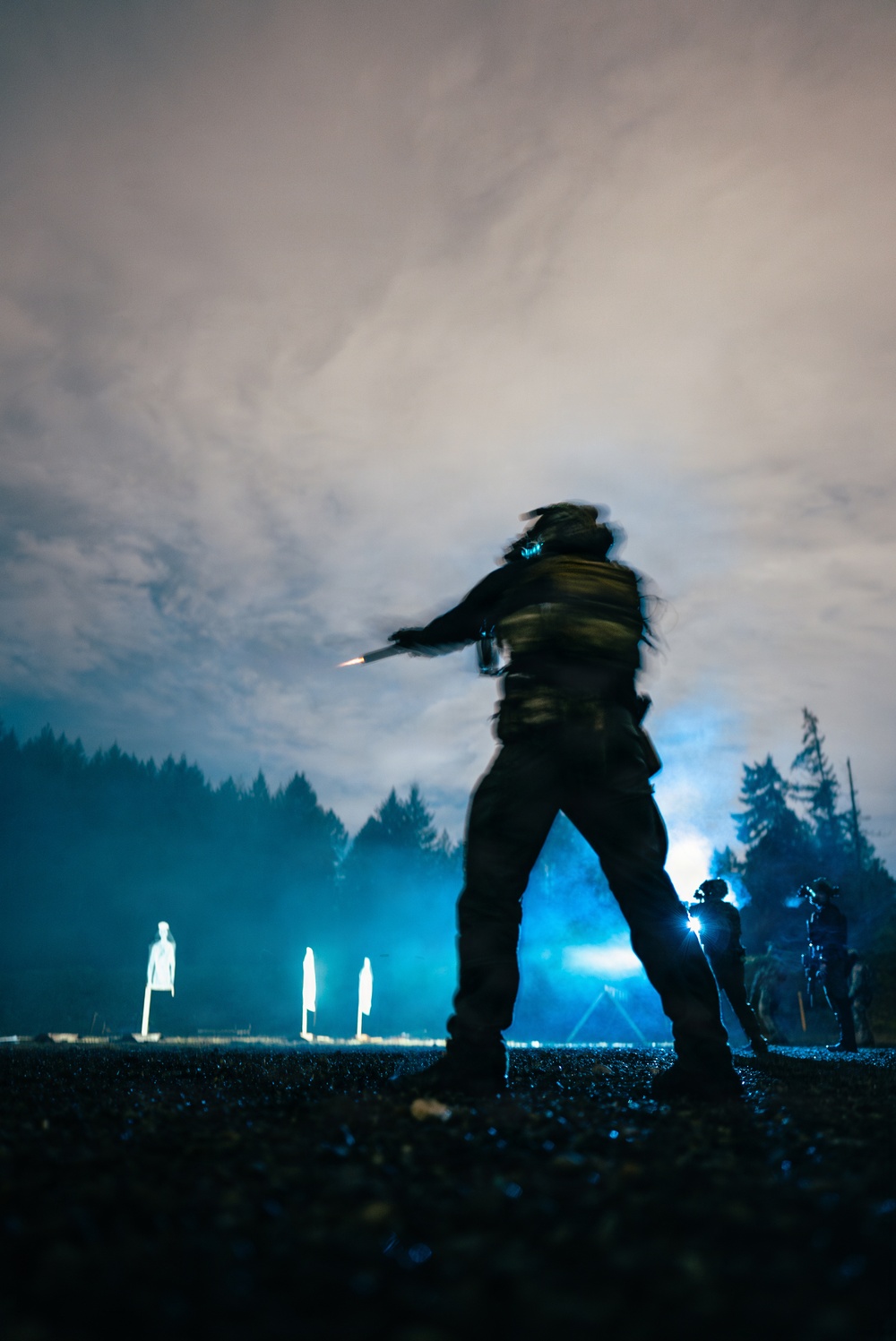1SFG(A) Green Berets conduct night combat marksmanship training