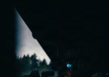 1SFG(A) Green Berets conduct night combat marksmanship training