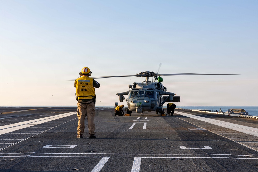 PCU John F. Kennedy Conducts First Ever Helicopter Landing