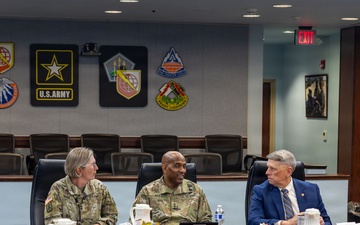 G6 visit highlights NETCOM modernization and defensive priorities