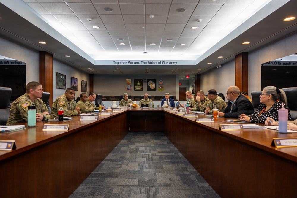 G6 visit highlights NETCOM modernization and defensive priorities