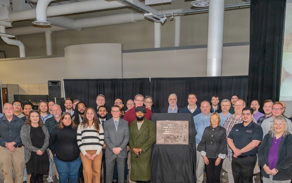 Memorialization ceremony honors leader in Tobyhanna’s satellite mission