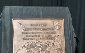 Memorialization ceremony honors leader in Tobyhanna’s satellite mission