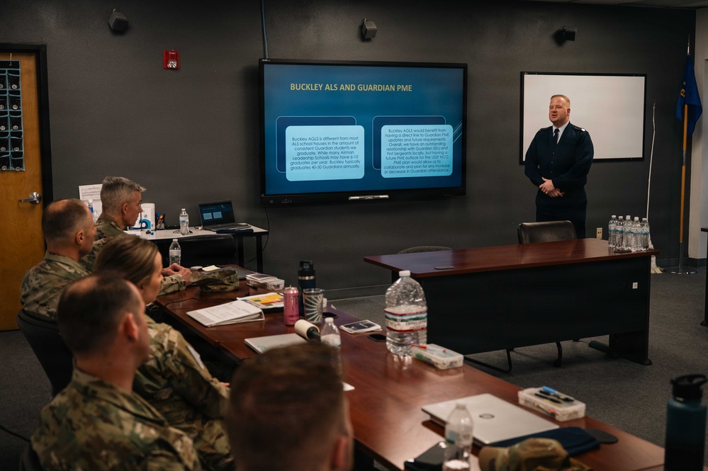 Maj. Gen. Slade Visits BSFB