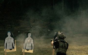 1SFG(A) Green Berets conduct combat marksmanship training