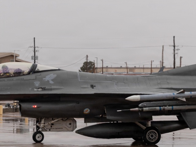 8th Fighter Squadron runs coordinated training with Luke AFB