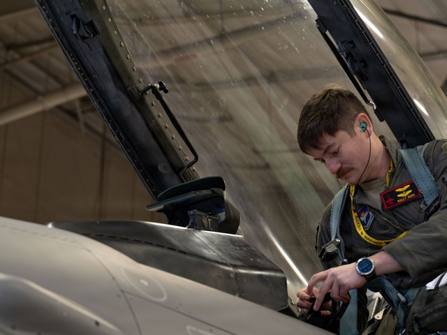8th Fighter Squadron runs coordinated training with Luke AFB