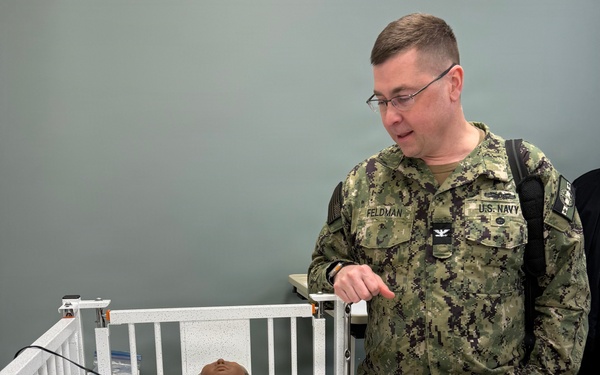 Navy Medicine strengthens ties with University of Tennessee Health Science Center