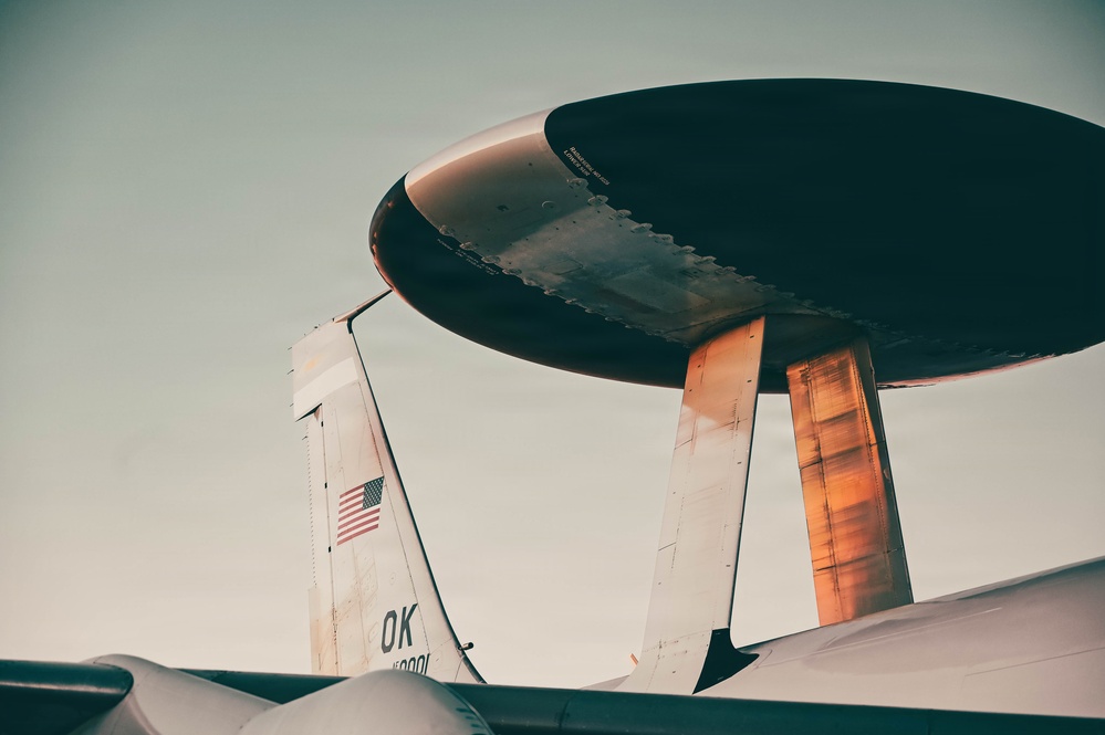970th Airborne Air Control Squadron Conducts E-3 Surveillance Training