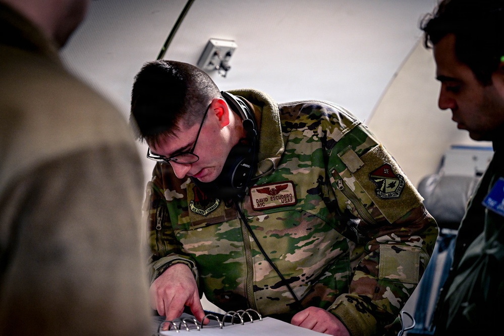 970th Airborne Air Control Squadron Conducts E-3 Surveillance Training