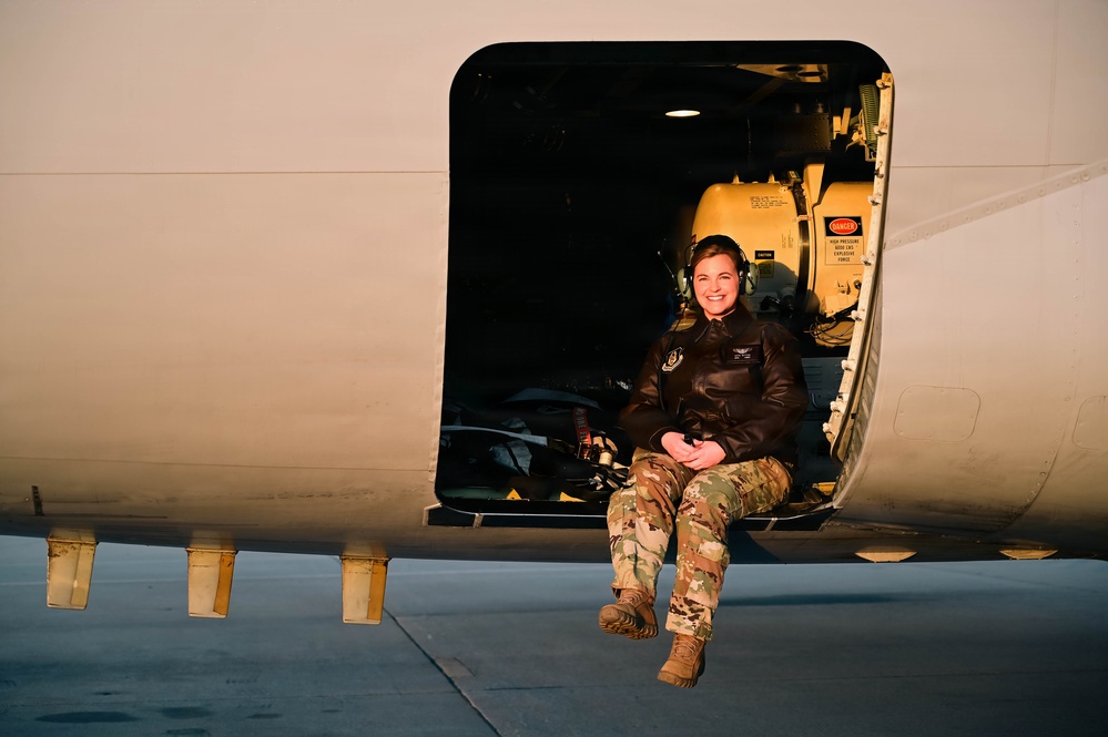 970th Airborne Air Control Squadron Conducts E-3 Surveillance Training