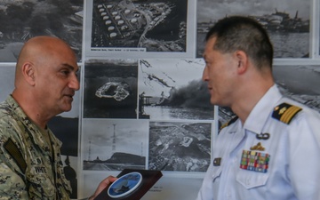 JS Teruzuki (DD-116) visits Joint Base Pearl Harbor-Hickam Hawaii