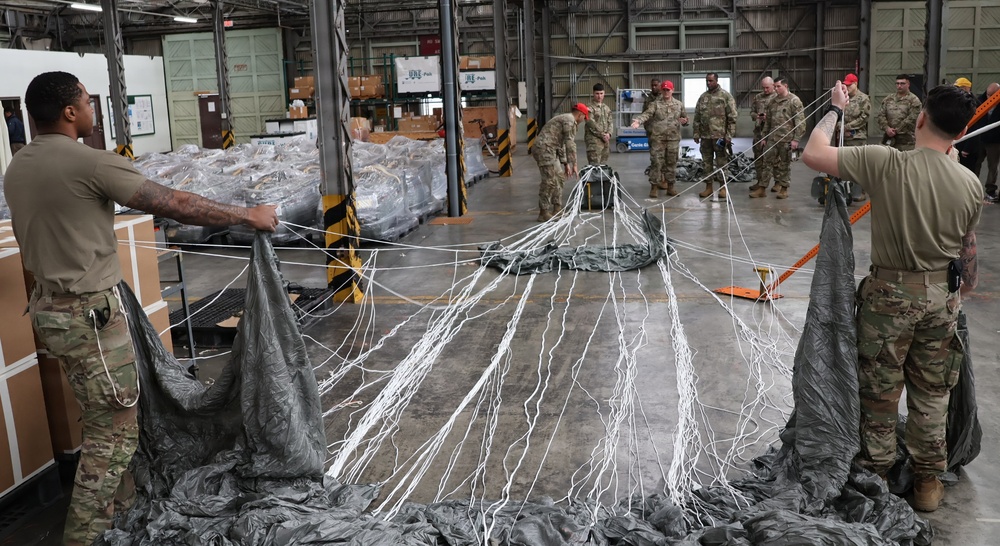 LTG Gavin Lawrence conducted a visit to key logistical sites in the Indo-Pacific