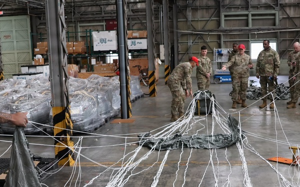 LTG Gavin Lawrence conducted a visit to key logistical sites in the Indo-Pacific