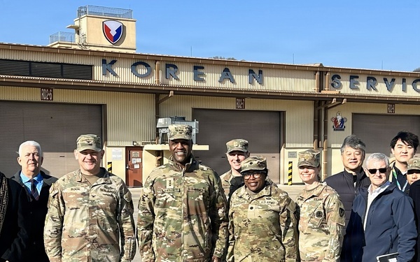 LTG Gavin Lawrence conducted a visit to key logistical sites in the Indo-Pacific