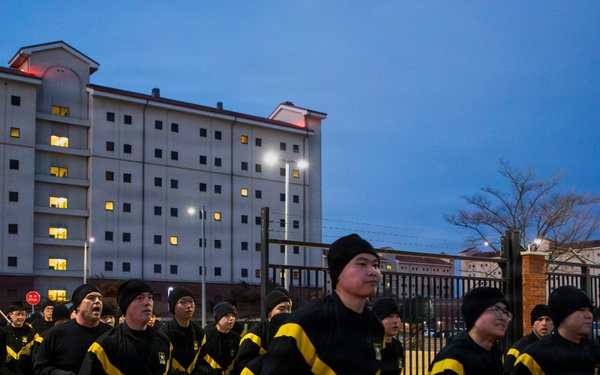 Eighth Army HHBN Battalion Run