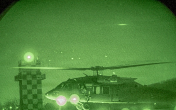 2-2 AHB Conducts Combined Night Air Assault Training