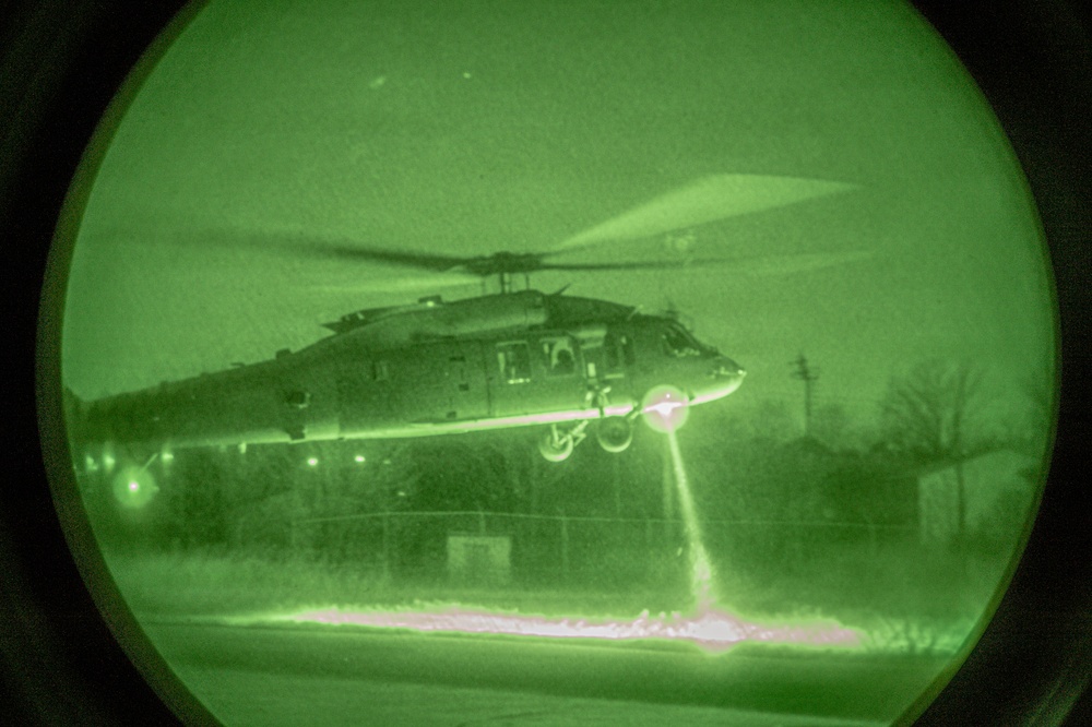 2-2 AHB Conducts Combined Night Air Assault Training