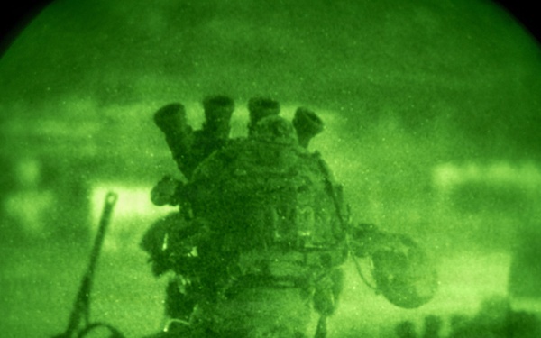 2-2 AHB Conducts Combined Night Air Assault Training