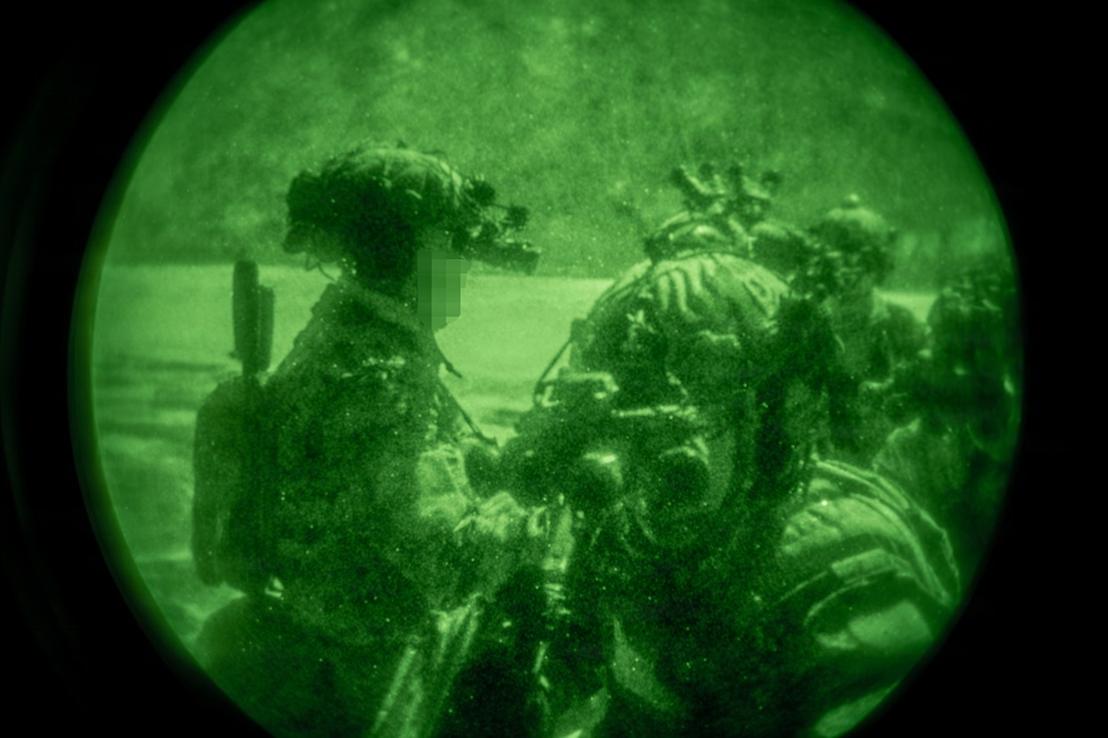 2-2 AHB Conducts Combined Night Air Assault Training