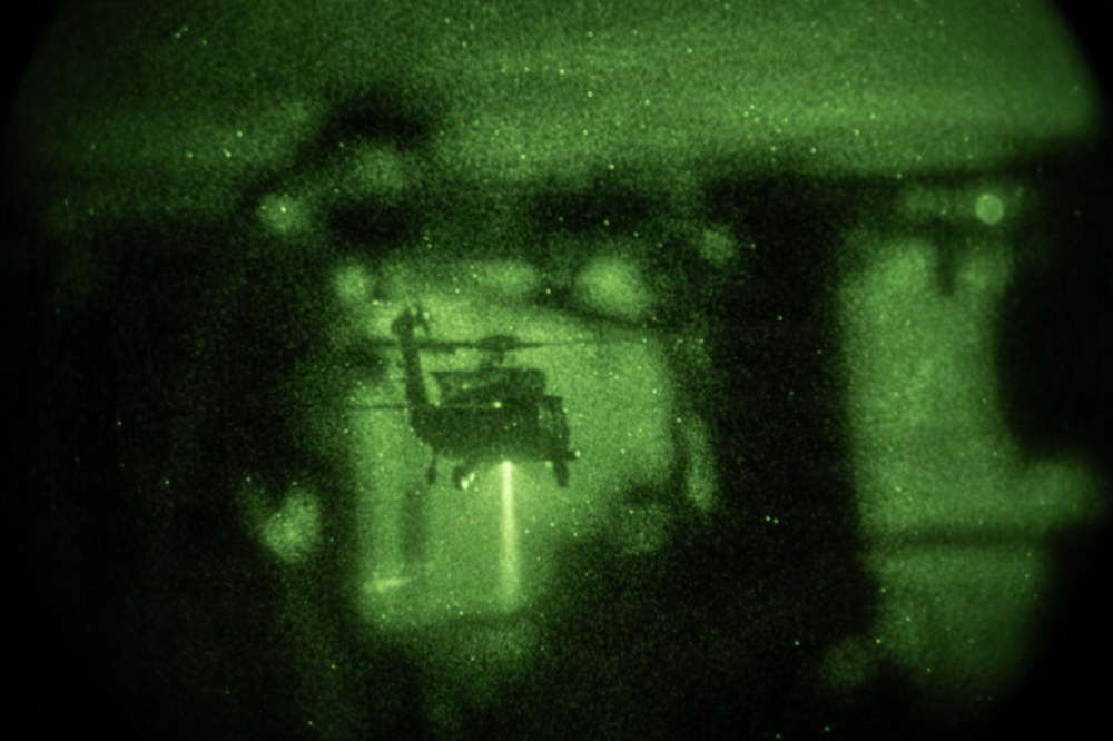 2-2 AHB Conducts Combined Night Air Assault Training