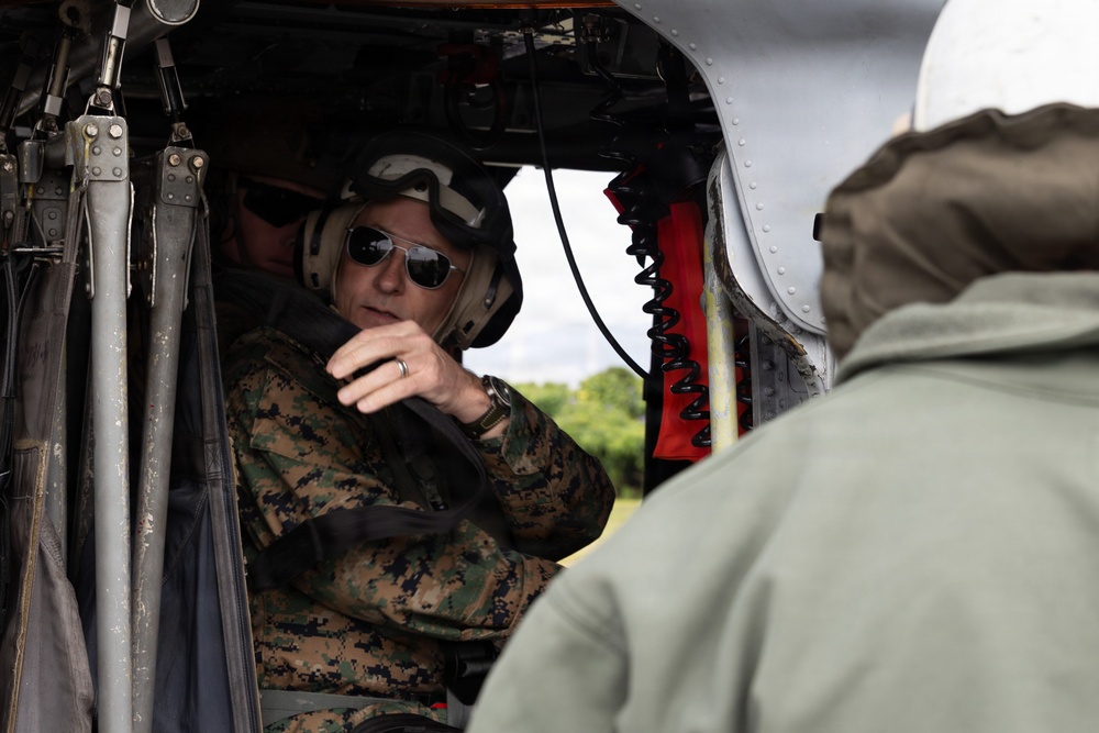 U.S. Marine Corps Leadership Oversee Amphibious Combat Vehicle Launch