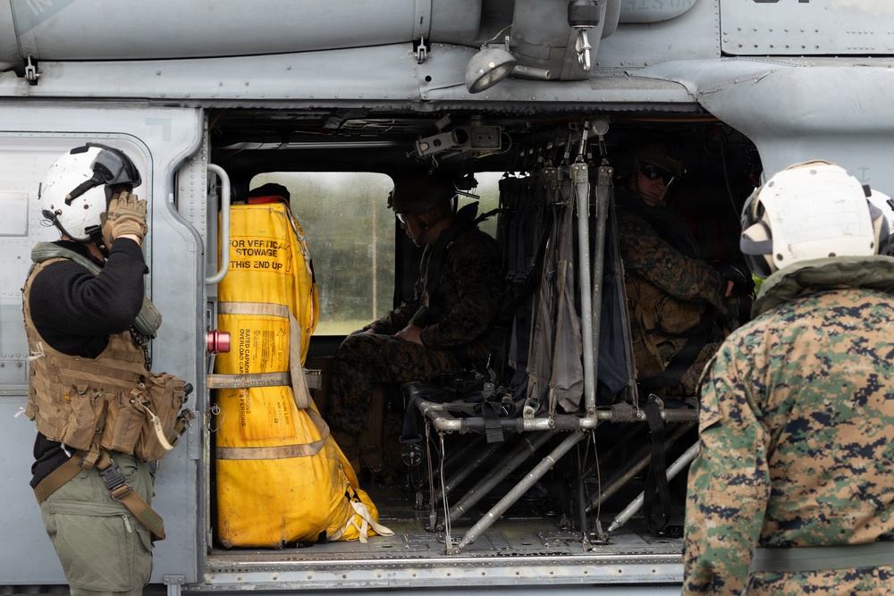 U.S. Marine Corps Leadership Oversee Amphibious Combat Vehicle Launch