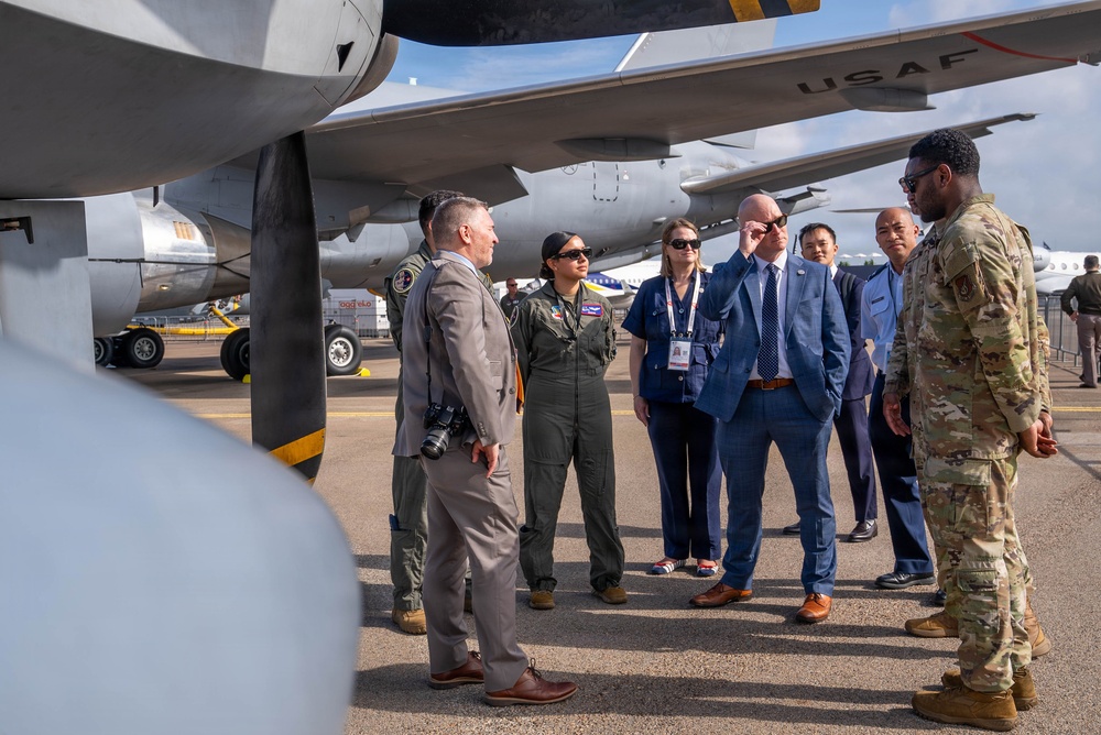 U.S. reaffirms their vital presence in the Pacific, Singapore Airshow 2026