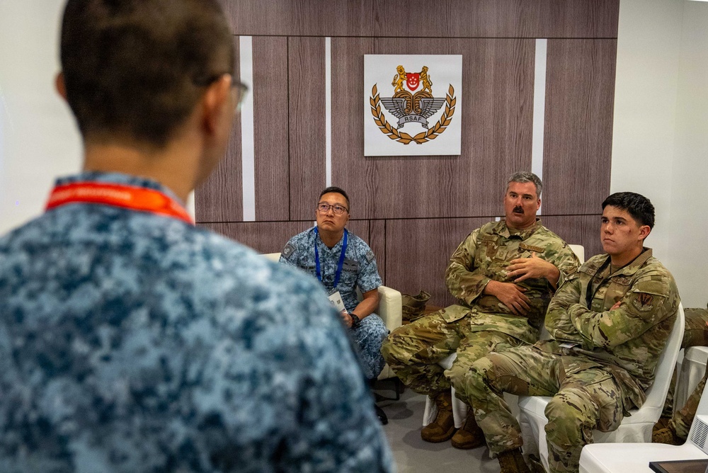 U.S. reaffirms their vital presence in the Pacific, Singapore Airshow 2026