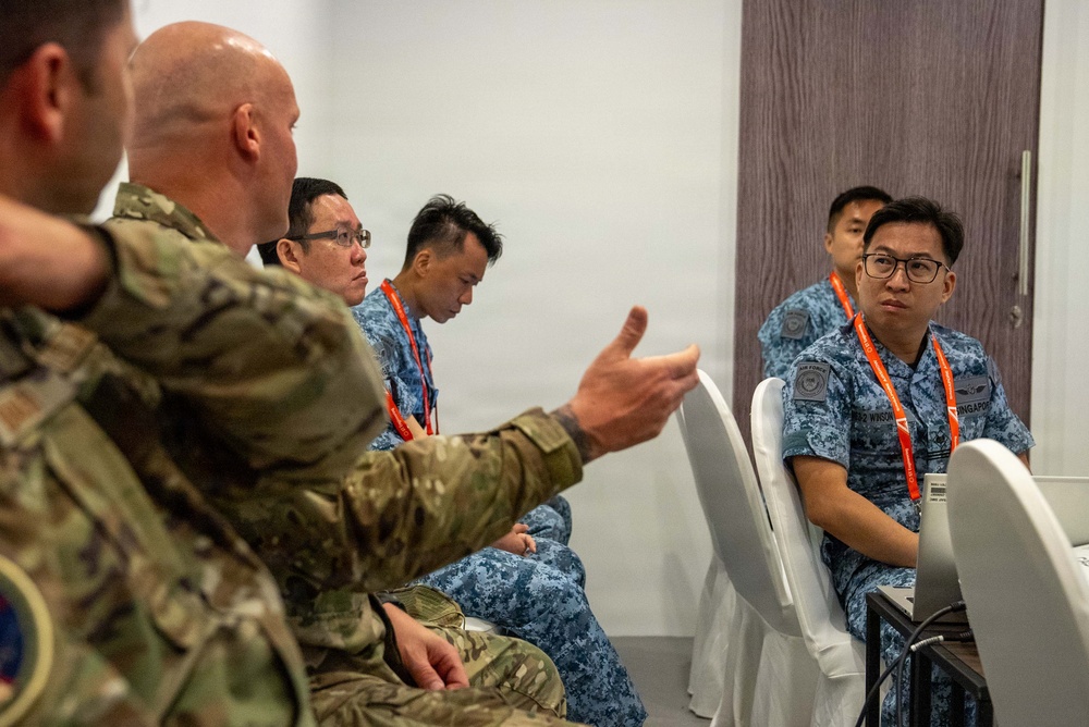 U.S. reaffirms their vital presence in the Pacific, Singapore Airshow 2026