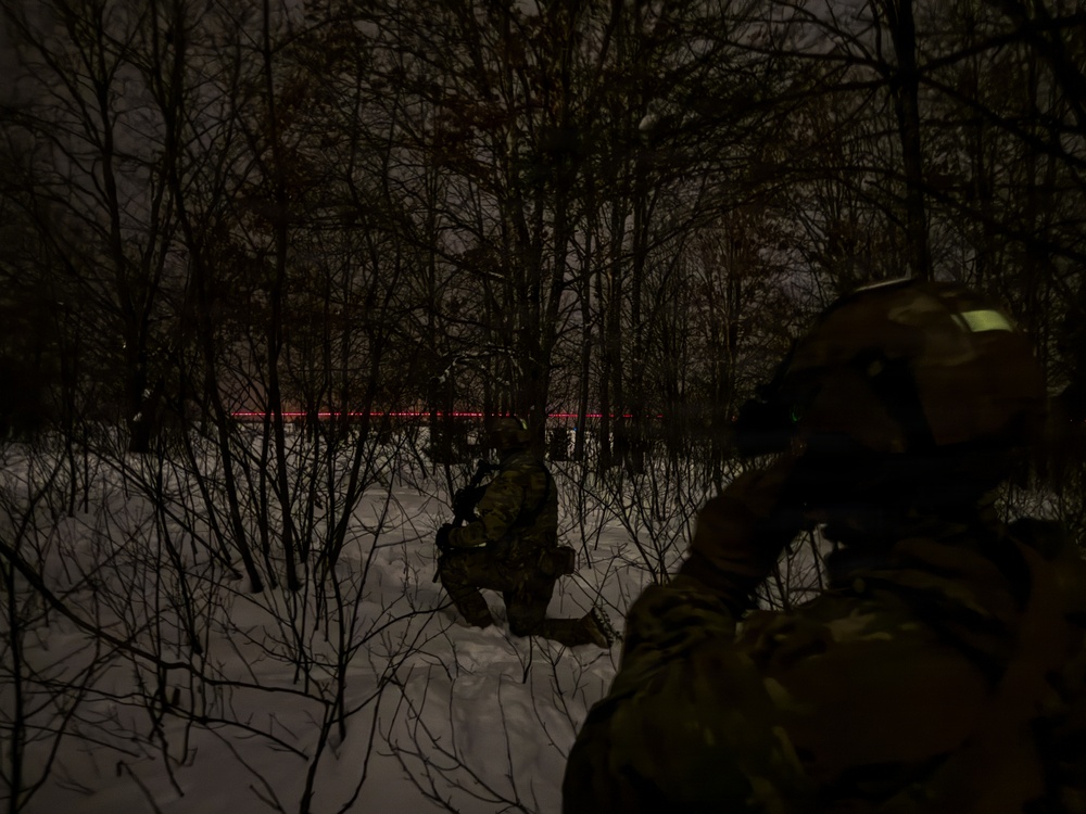 3-8 CAV Conducts Dismounted Fire Lanes During Operation Warhorse Surge