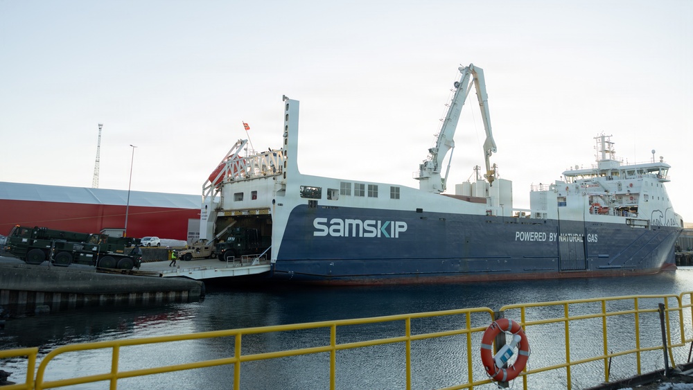 CORE26 | U.S. Marines use Norwegian Cargo Ship to Transport Military Equipment for Exercise in the Arctic