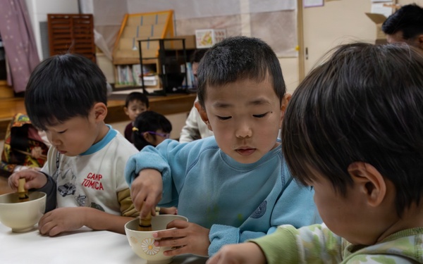 Volunteers From Marine Corps Air Station Iwakuni visit Ekimae Hoikuen, Japan 2026