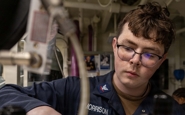 Daily Operations Aboard USS George H.W. Bush (CVN 77)