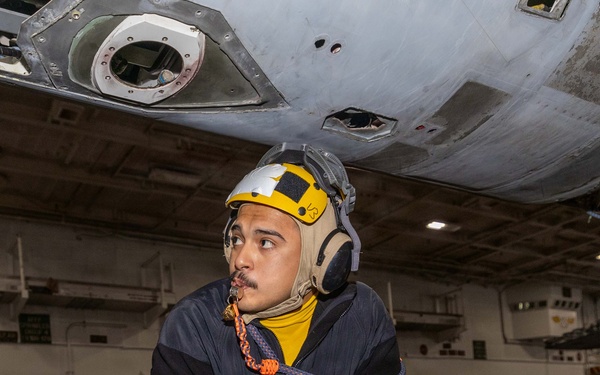 Daily Operations Aboard USS George H.W. Bush (CVN 77)