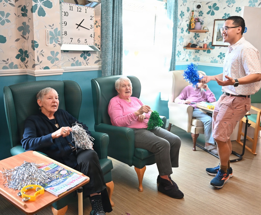 RAF Mildenhall Airmen entertain residents at local care home