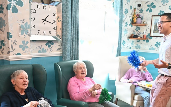 RAF Mildenhall Airmen entertain residents at local care home
