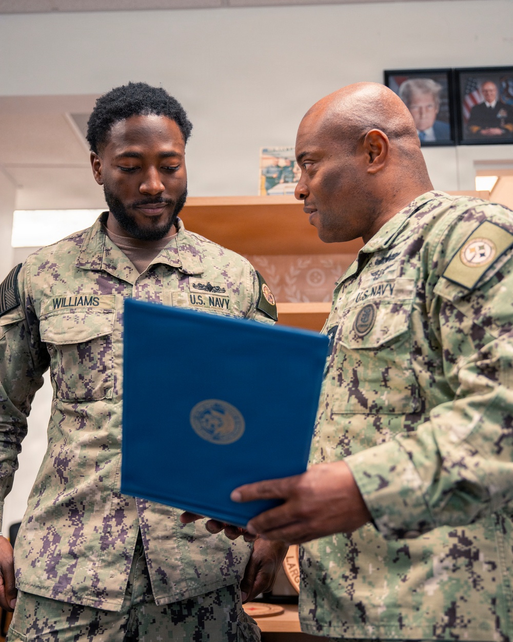 NTAG Pittsburgh Recruiter is awarded the Navy and Marine Corps Achievement Medal