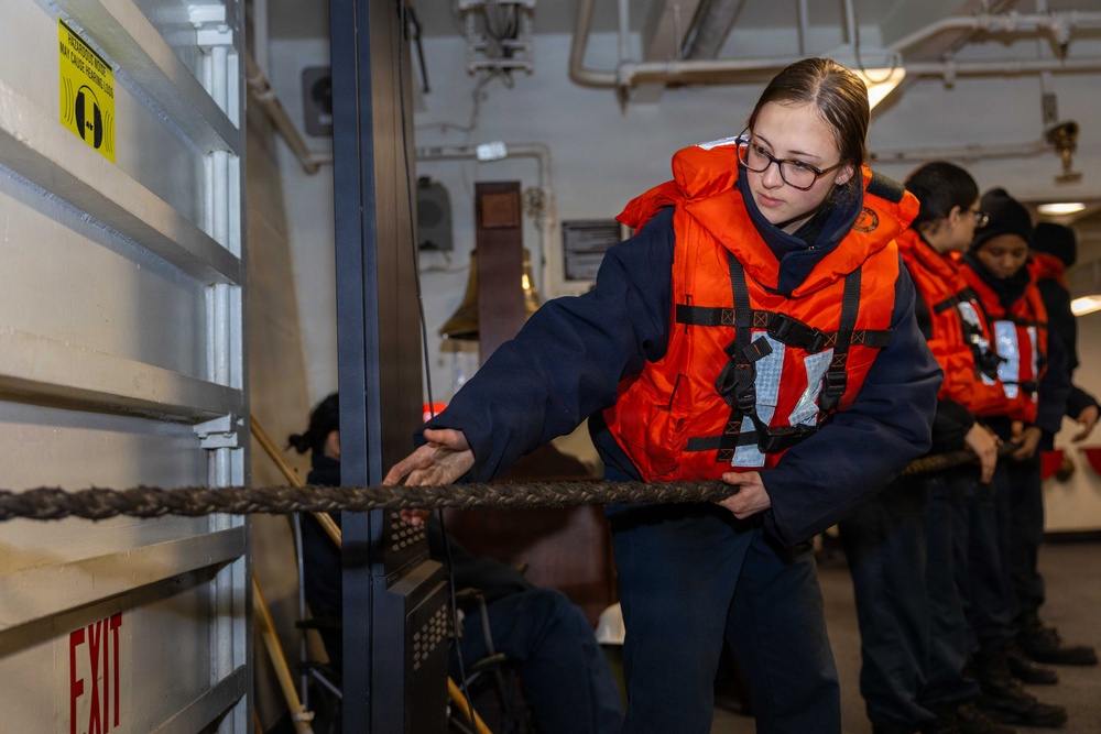 Daily Operations Aboard USS George H.W. Bush (CVN 77)