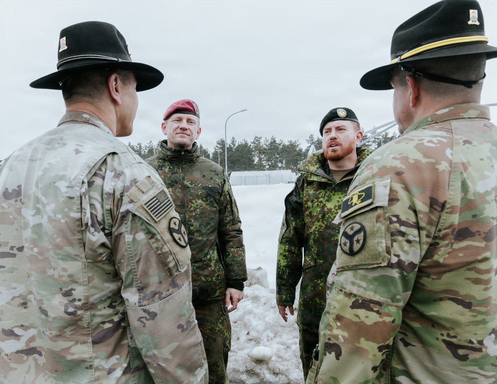 JMTG-U command team meets German counterparts ahead of Schützenschnur ceremony at Grafenwoehr