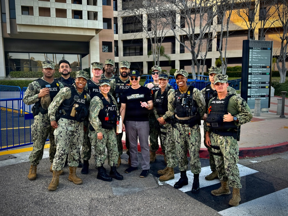 Lt. Dan Thanks NBSD FP