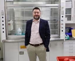 Dr. Nathanial Rice Honored with DHA R&amp;D-MRDC Employee of the Year