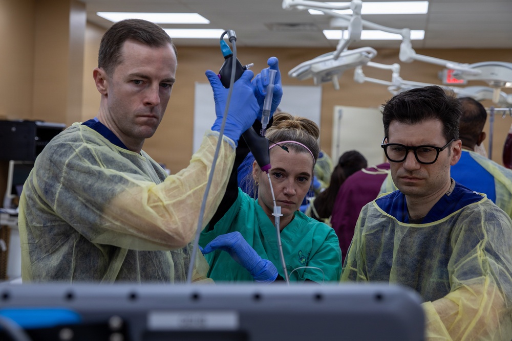 Cadaver lab training supports Army medical readiness
