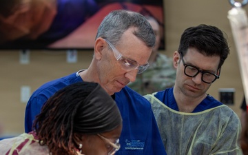 Cadaver lab training supports Army medical readiness