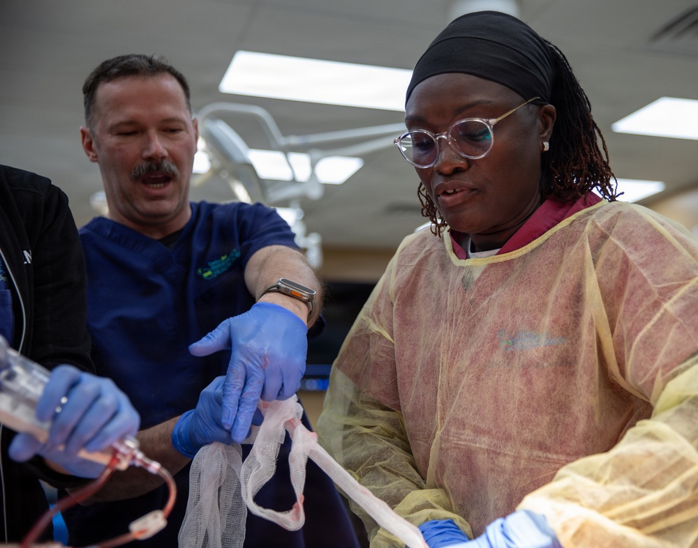 Cadaver lab training supports Army medical readiness