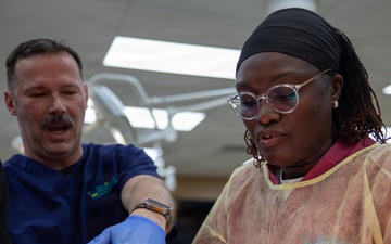 Cadaver lab training supports Army medical readiness