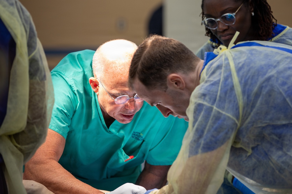 Cadaver lab training supports Army medical readiness