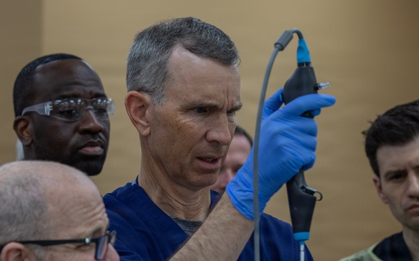 Cadaver lab training supports Army medical readiness